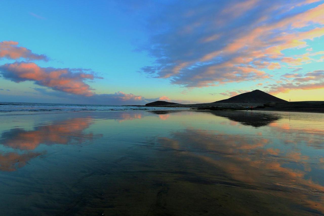 Alquilaencanarias Medano Lugar De Encuentro El Medano  Luaran gambar